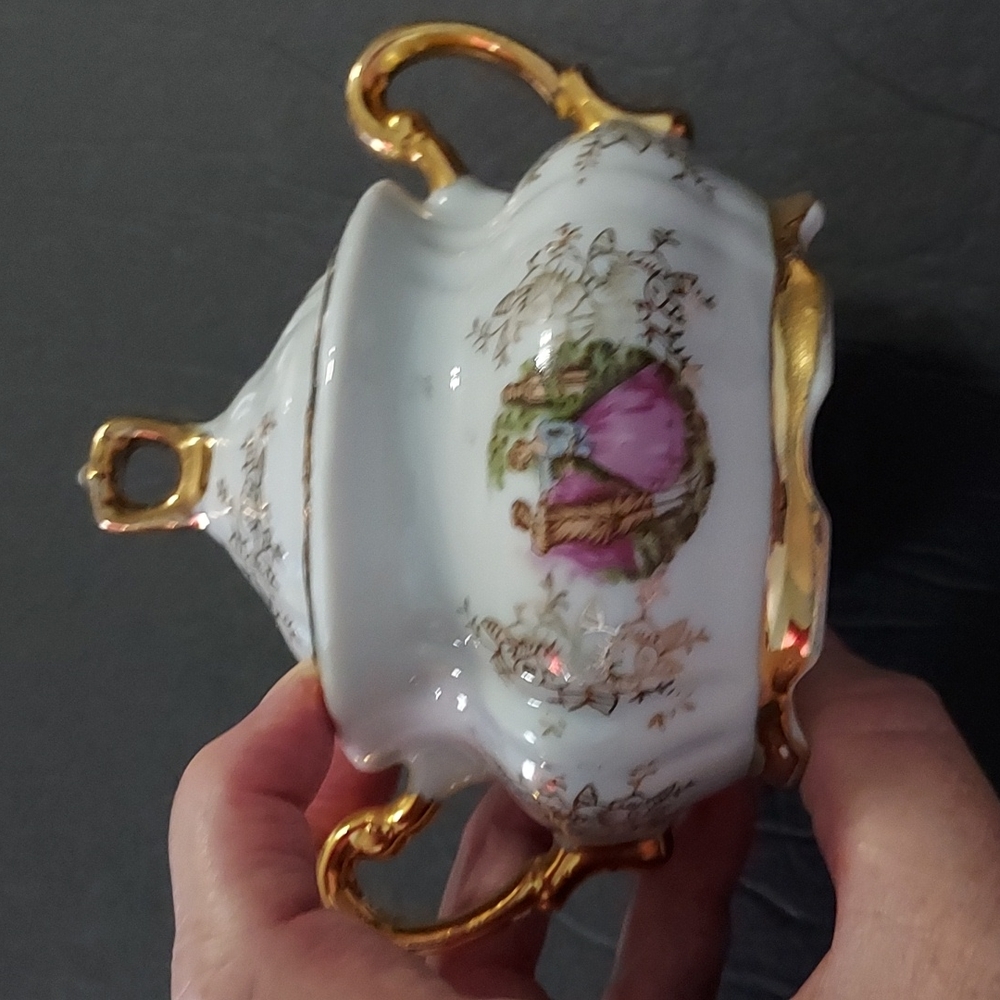 Courting Couple Sugar Bowlw/Lid w/Gold Filagree&Gold Trim.4.5in.H6in.W.Pre-Owned